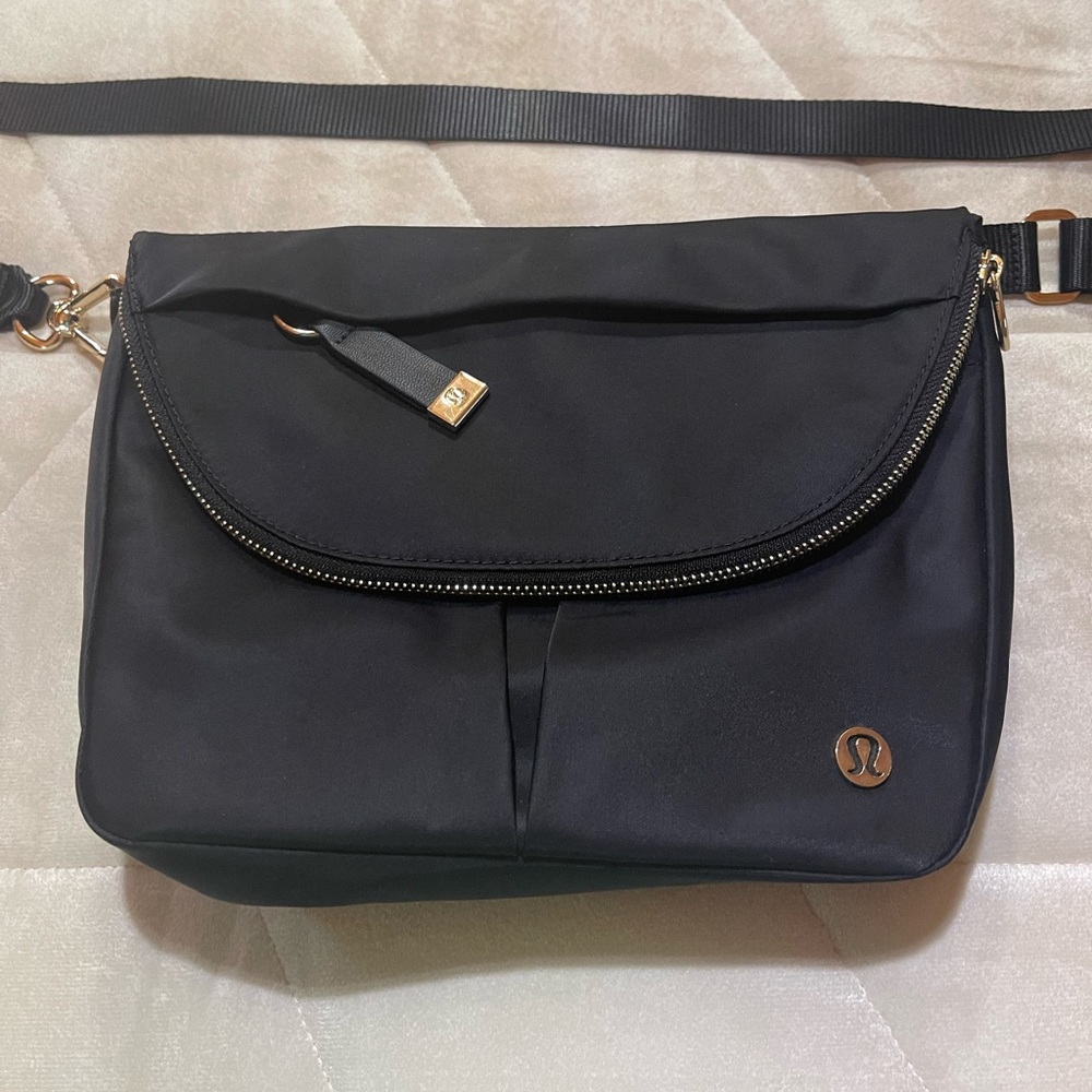 Lululemon All Night Festival Bag 5L